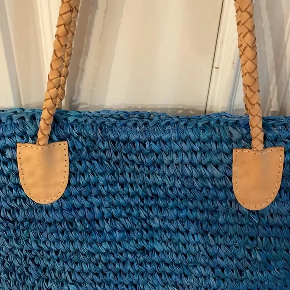 Gorgeous PP Straw Bag, new without tags - Picture 2 of 5